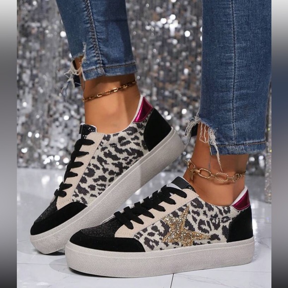 Leopard Print Glitter Sneakers - Picture 1 of 9